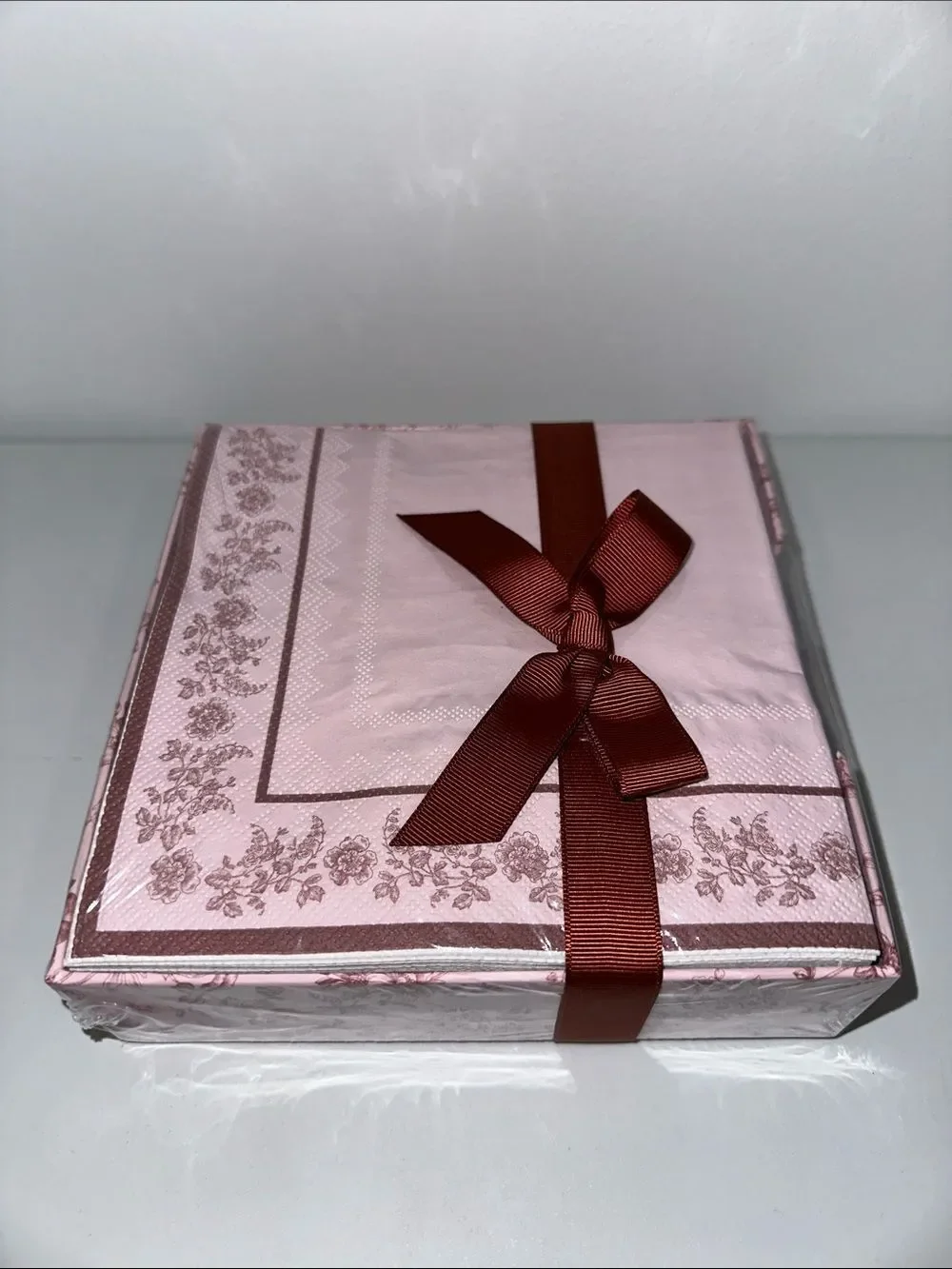 LAURA ASHLEY pink burgundy toile floral 40 x 2 Square & Guest Napkins in a Box